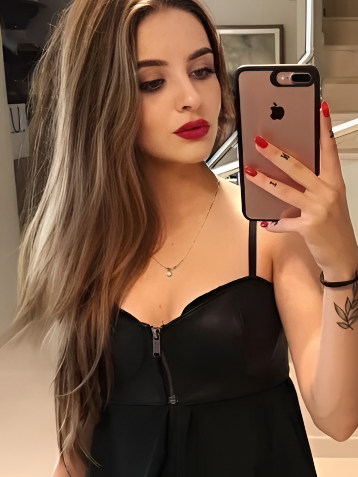 Снежанна привлекательная девушка из Академгородка цена от 3000 руб