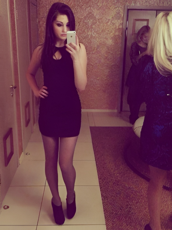 Зоя привлекательная девушка из Академгородка цена от 1500 руб