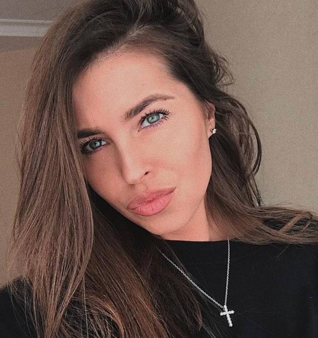 Ираида привлекательная девушка из Академгородка цена от 6000 руб